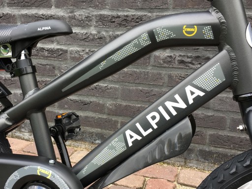 Alpina Trial 16 inch Space Black Matt - Alpina_Trial_16_Space_Black_Mattt_2.jpg